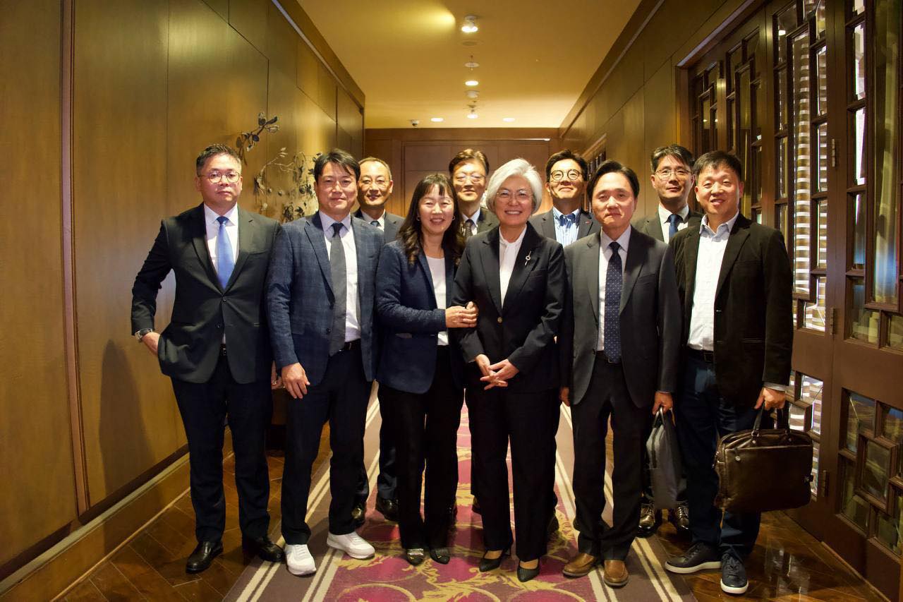 강경화 주미대사, 조지아주 진출 우리기업 대표 면담 (12.1)